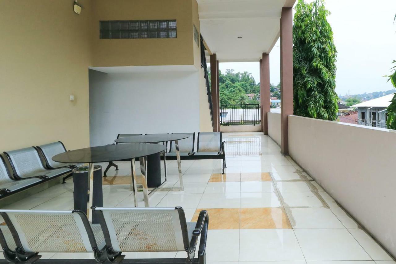 Riviera Residence Balikpapan  Exteriör bild
